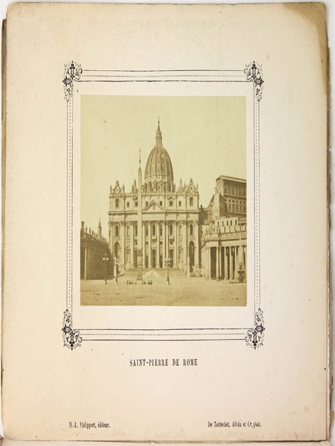 Le Monde Photographié: Collection of 8 Volumes.
