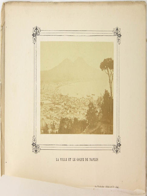 Le Monde Photographié: Collection of 8 Volumes.