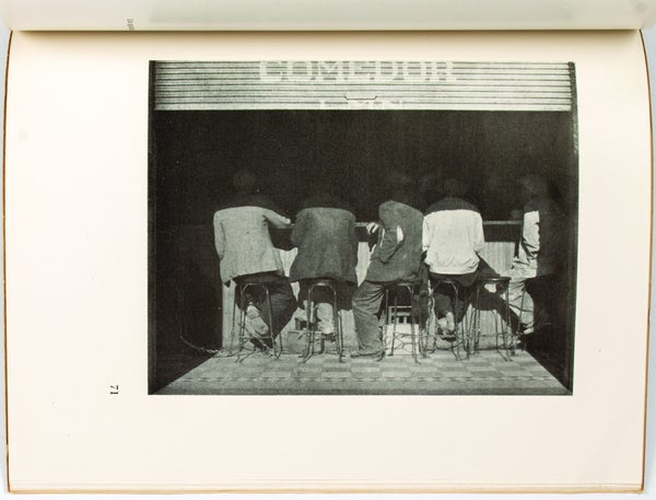 Fotografias: Tercera Exposición de la Sociedad de Arte Moderno, Mexico, julio de 1945.